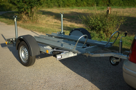 Mieten: 750kg Motorradanhänger - bis zu 2 Motorräder