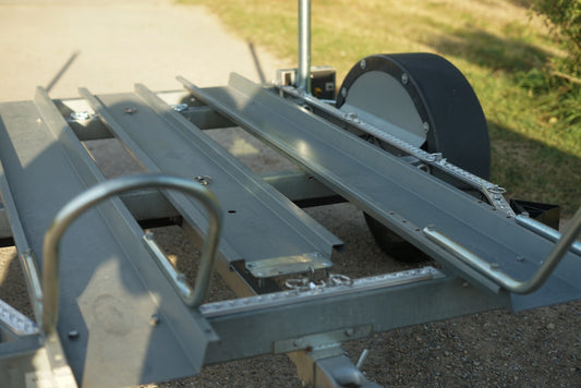 Mieten: 750kg Motorradanhänger - bis zu 2 Motorräder